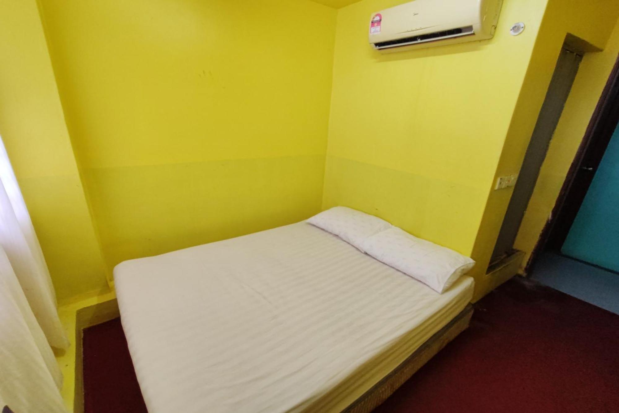 D'Bj Motel Bayan Lepas Exterior photo